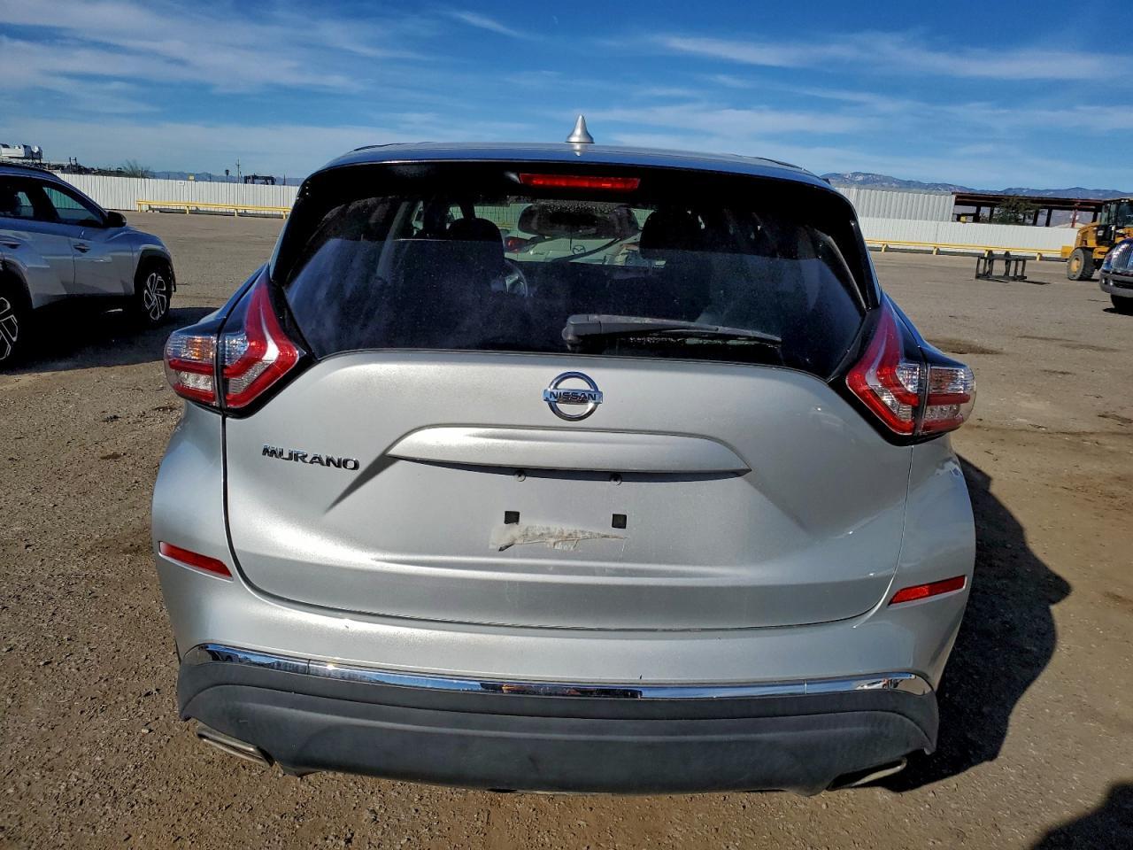2017 Nissan Murano S - Фото 6
