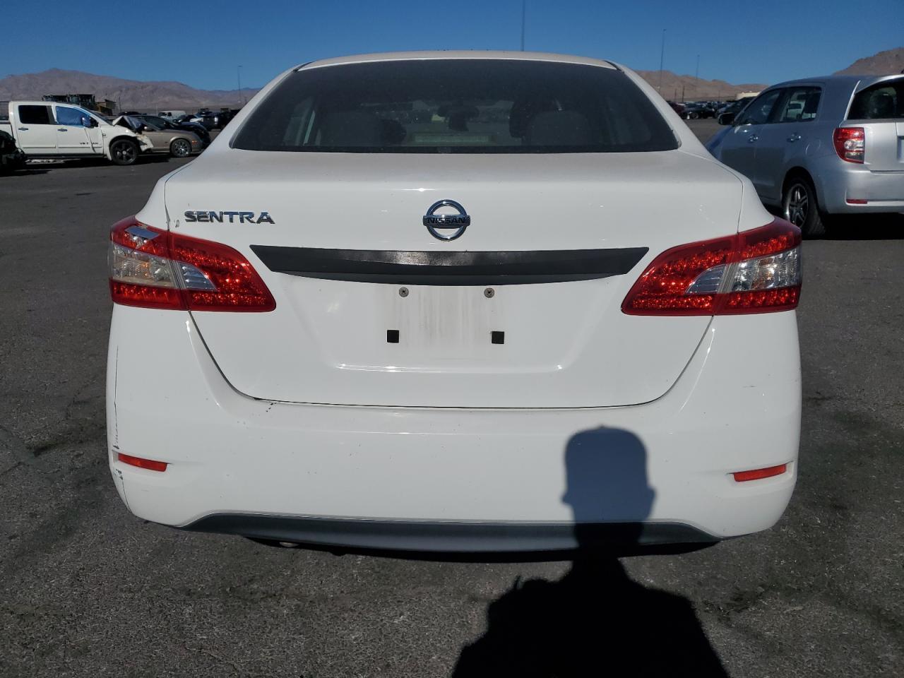2015 Nissan Sentra S - Image 6