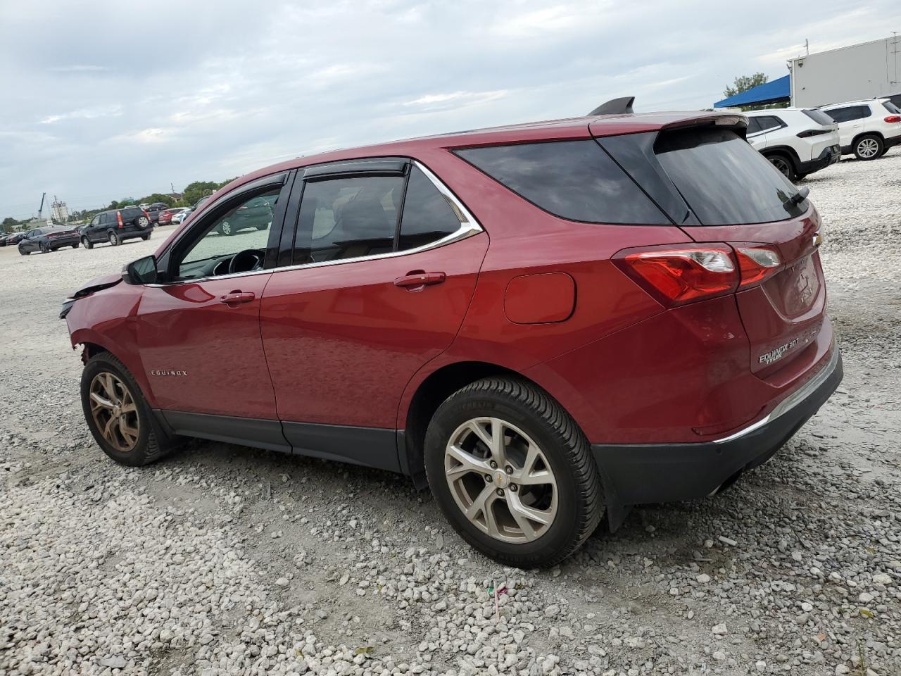 2018 Chevrolet Equinox Lt - Image 2