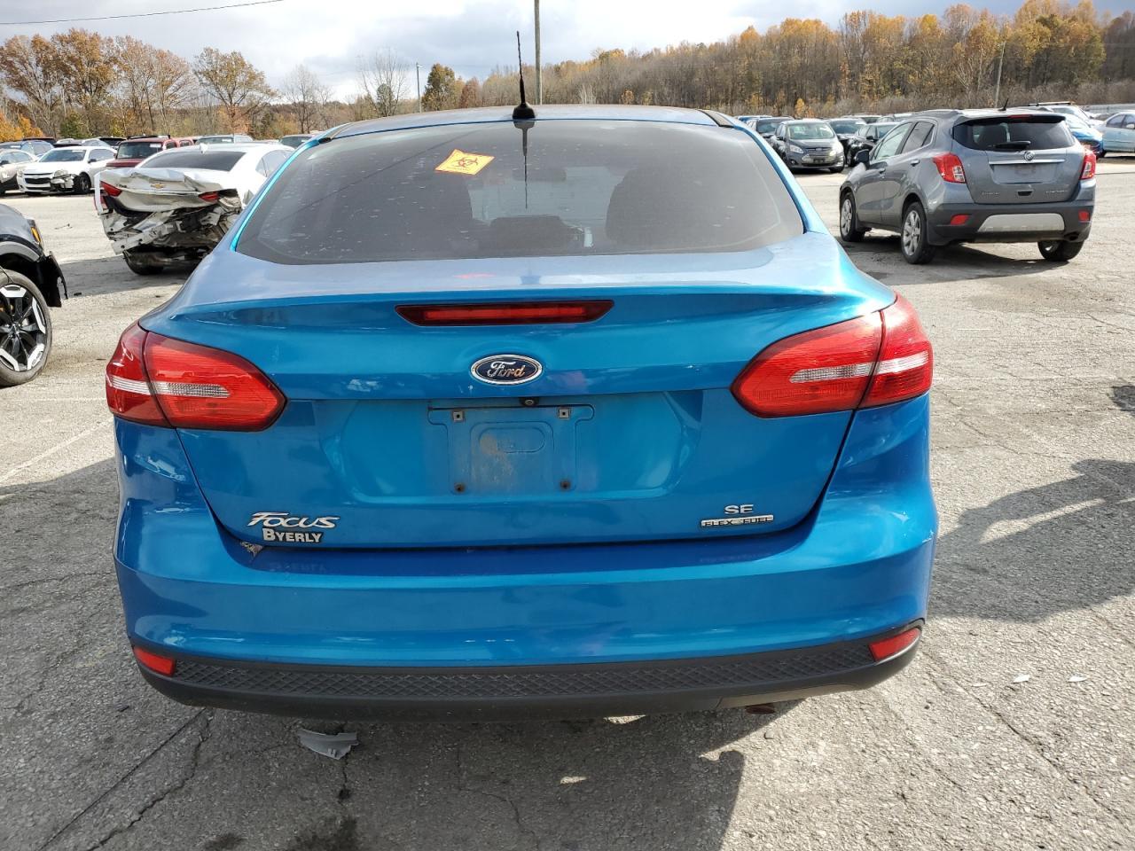 2015 Ford Focus Se - Image 6