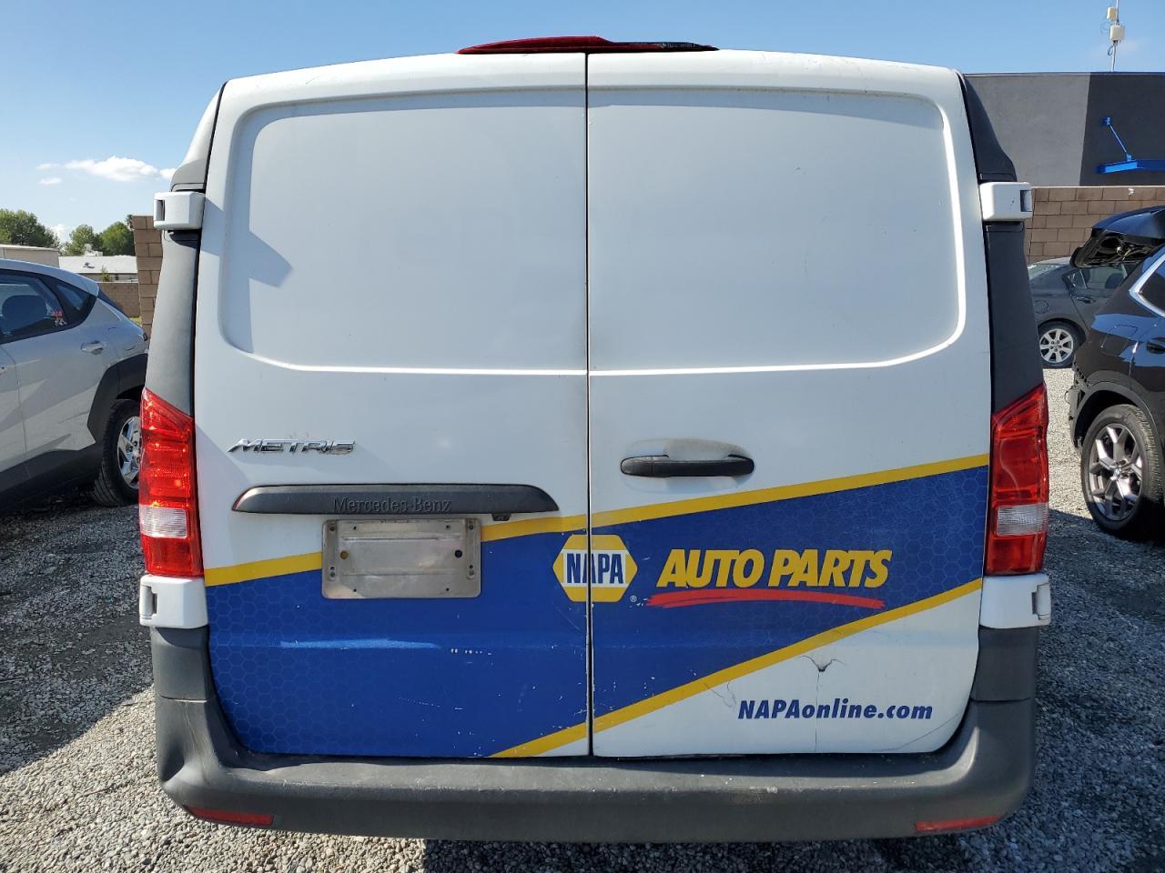 2017 Mercedes Benz Metris Delivery Van - Фото 6