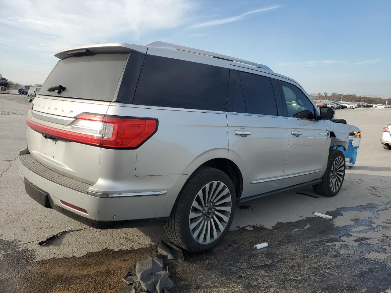 2019 Lincoln Navigator Reserve - Фото 3