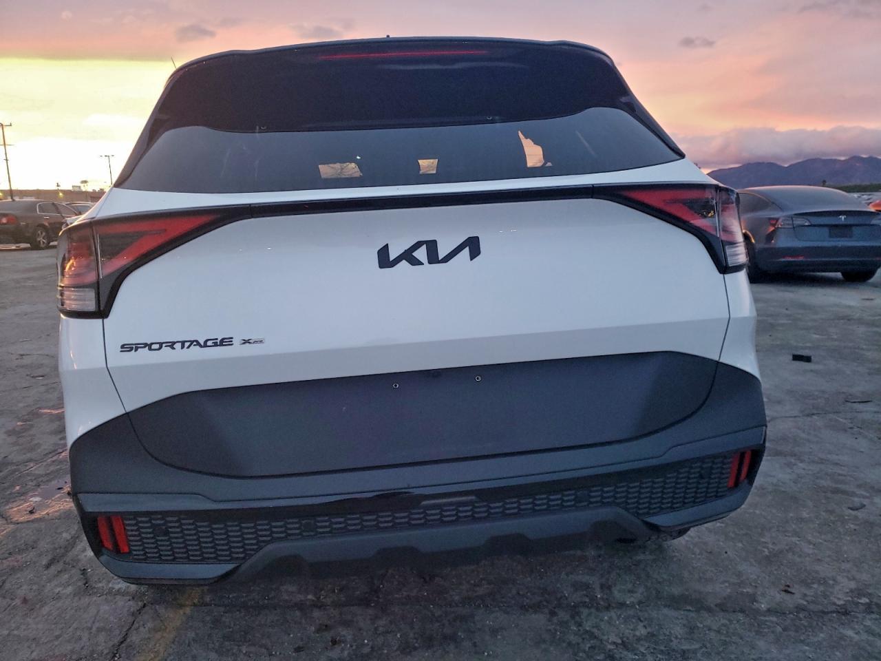 2025 Kia Sportage X-Pro - Image 6