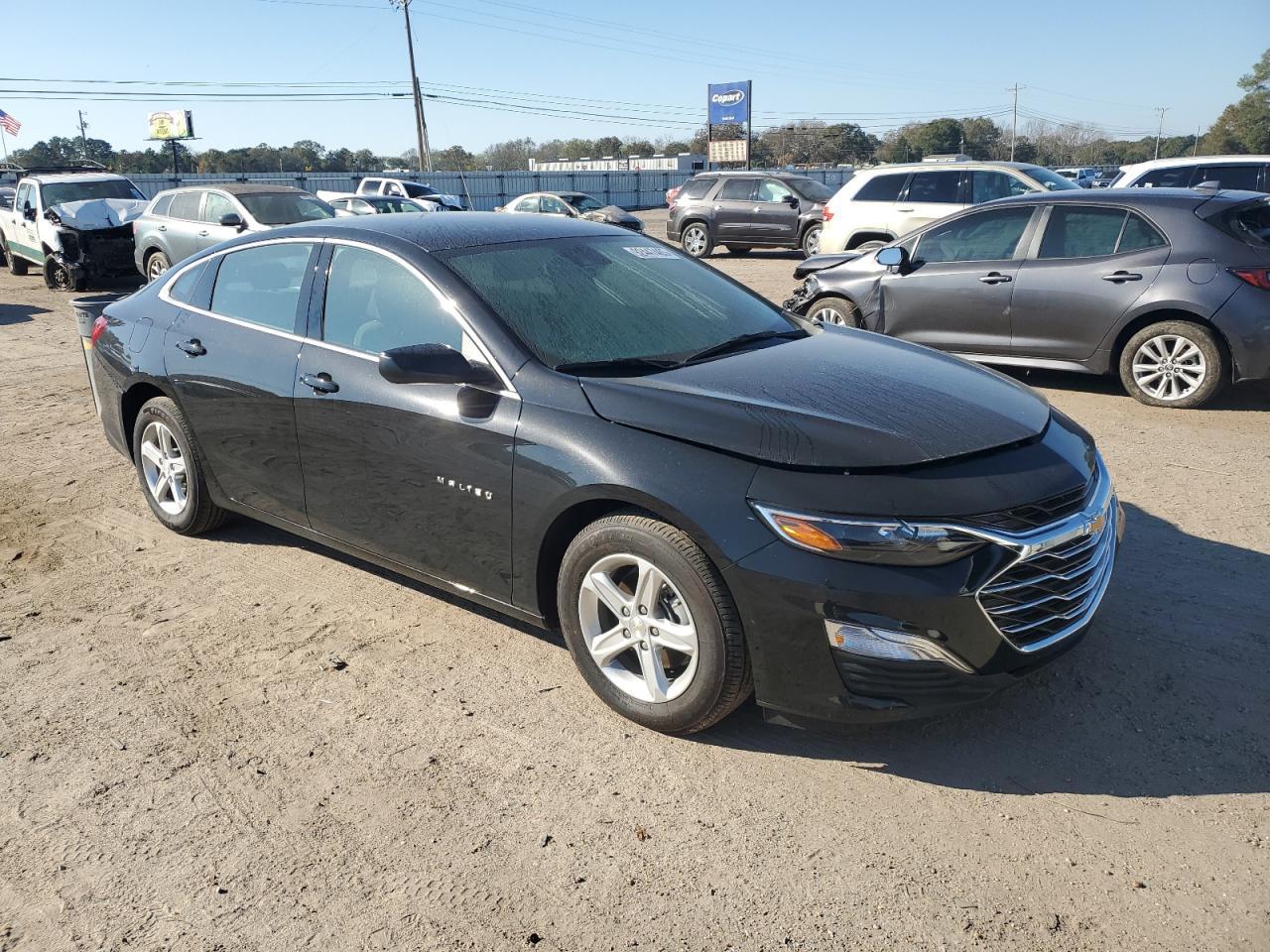2025 Chevrolet Malibu Ls - Image 4
