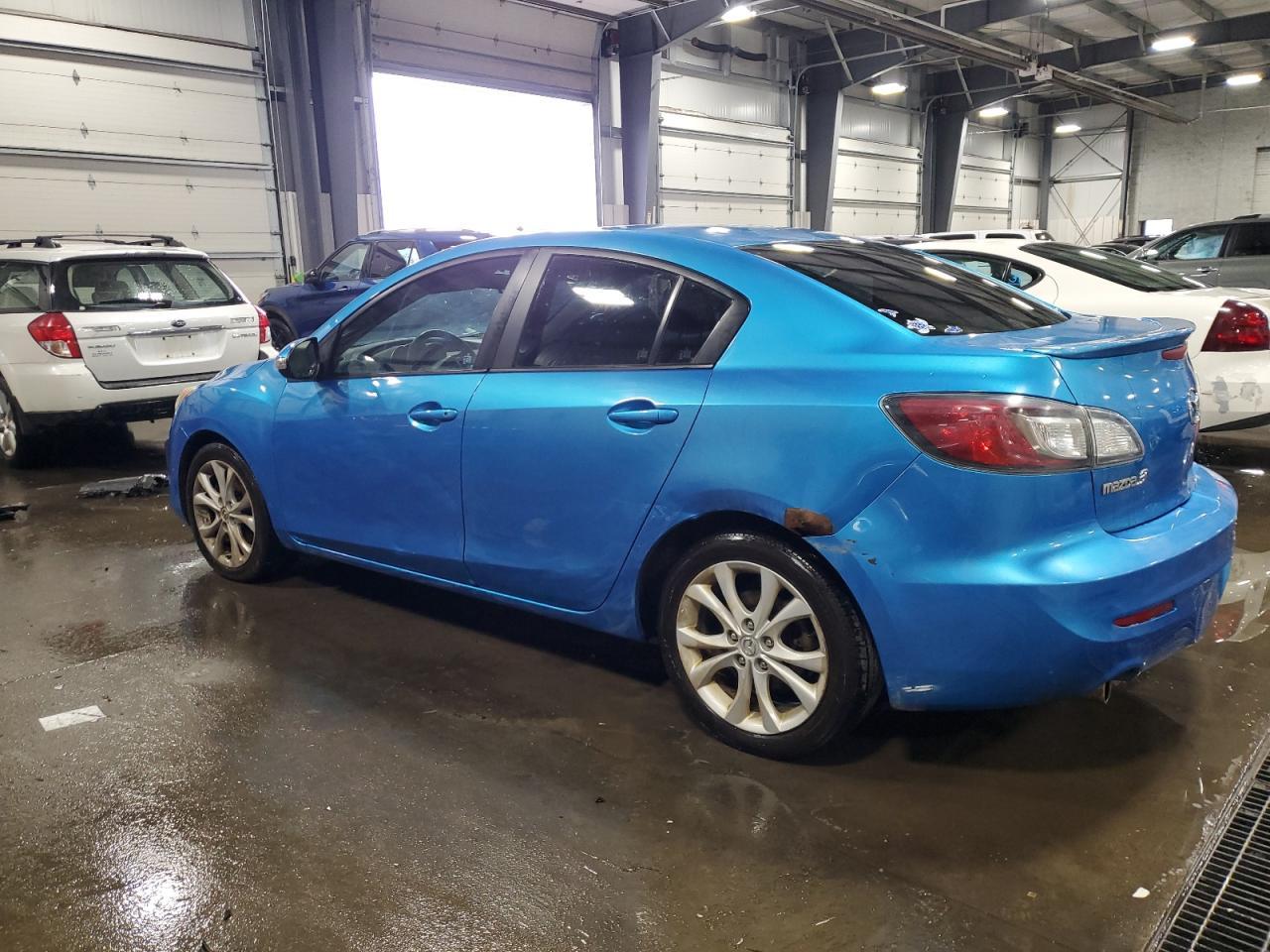 2010 Mazda 3 S - Image 2