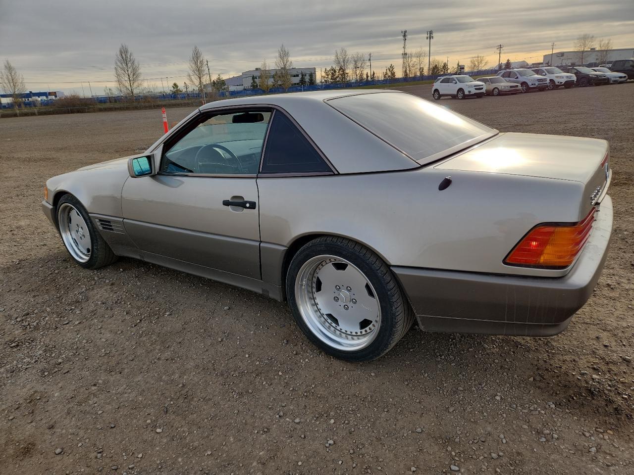 1990 Mercedes-Benz 500 Sl - Image 2