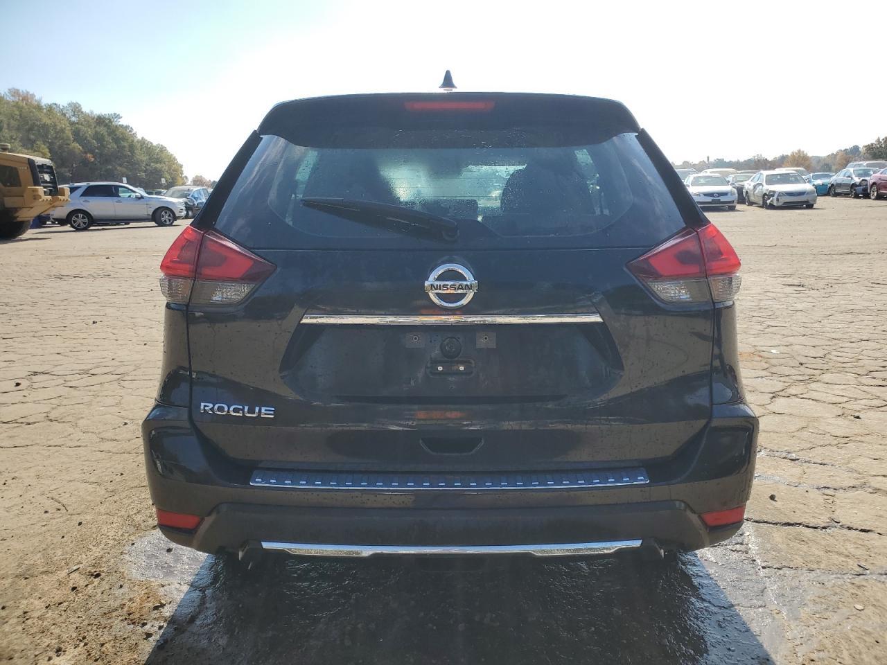 2018 Nissan Rogue S - Фото 6