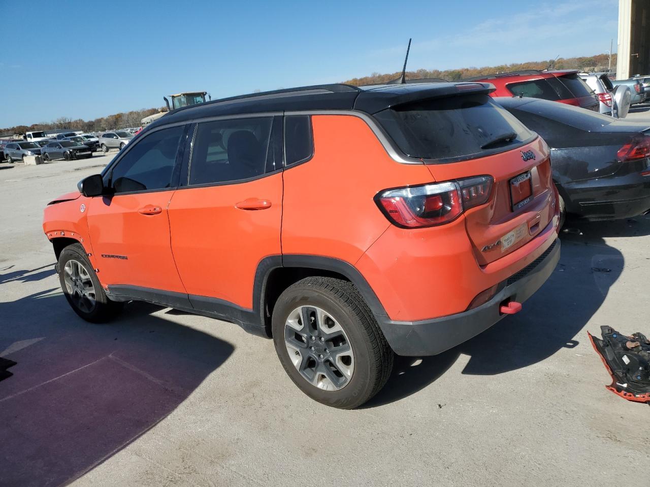 2018 Jeep Compass Trailhawk - Фото 2