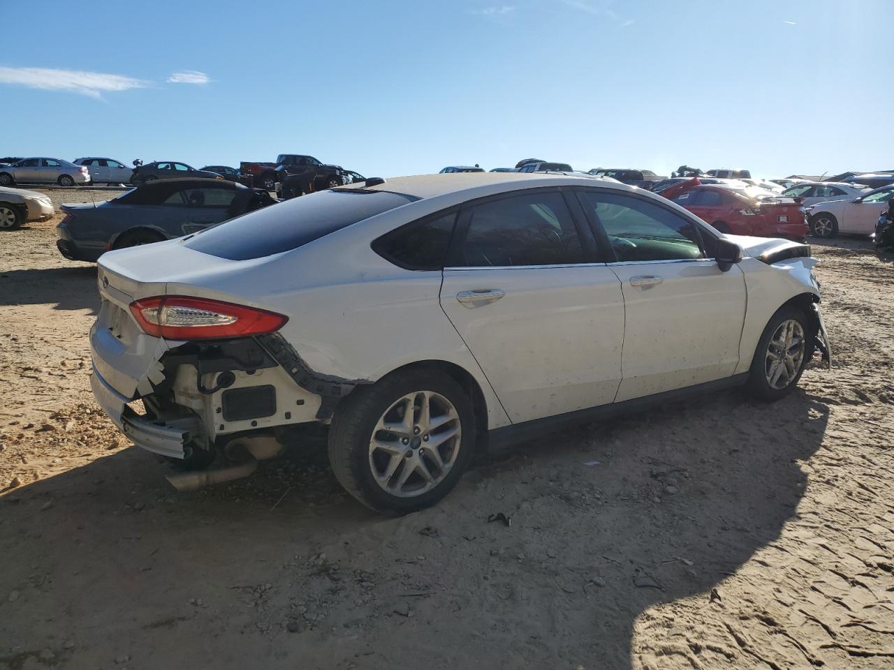 2013 Ford Fusion S - Фото 3