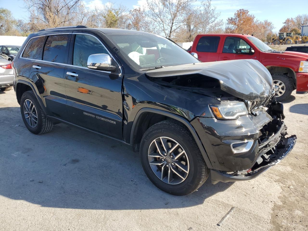 2019 Jeep Grand Cherokee Limited - Image 4