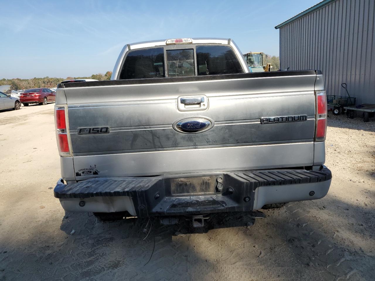 2011 Ford F150 Super Cab - Фото 6