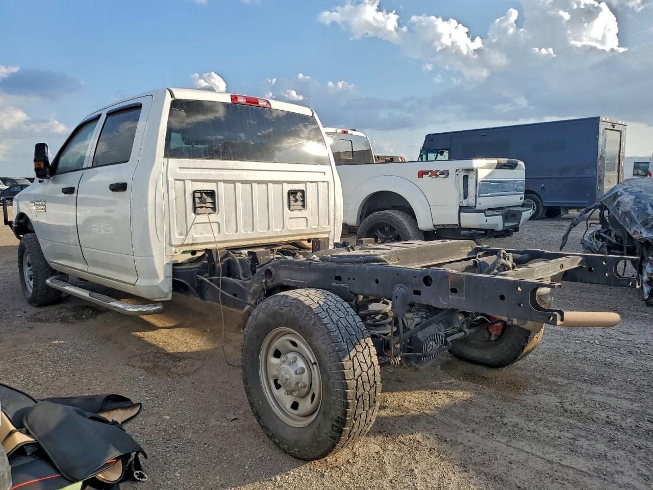 2018 Ram 2500 St - Фото 2