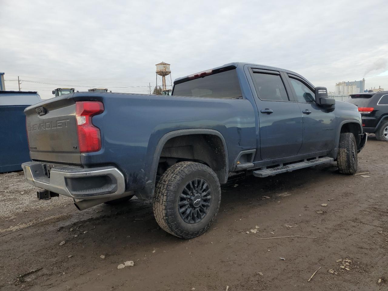 2022 Chevrolet Silverado K3500 Lt - Image 3