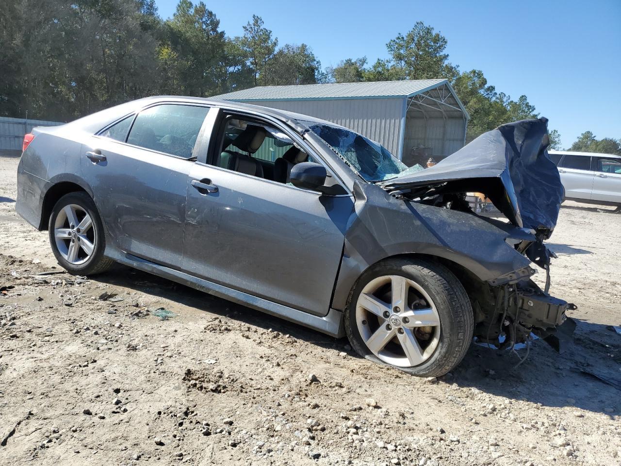 2012 Toyota Camry Base - Фото 4