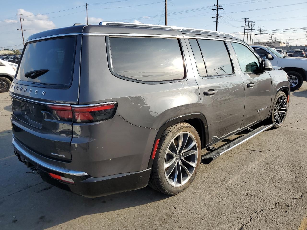 2022 Jeep Wagoneer Series Iii - Image 3