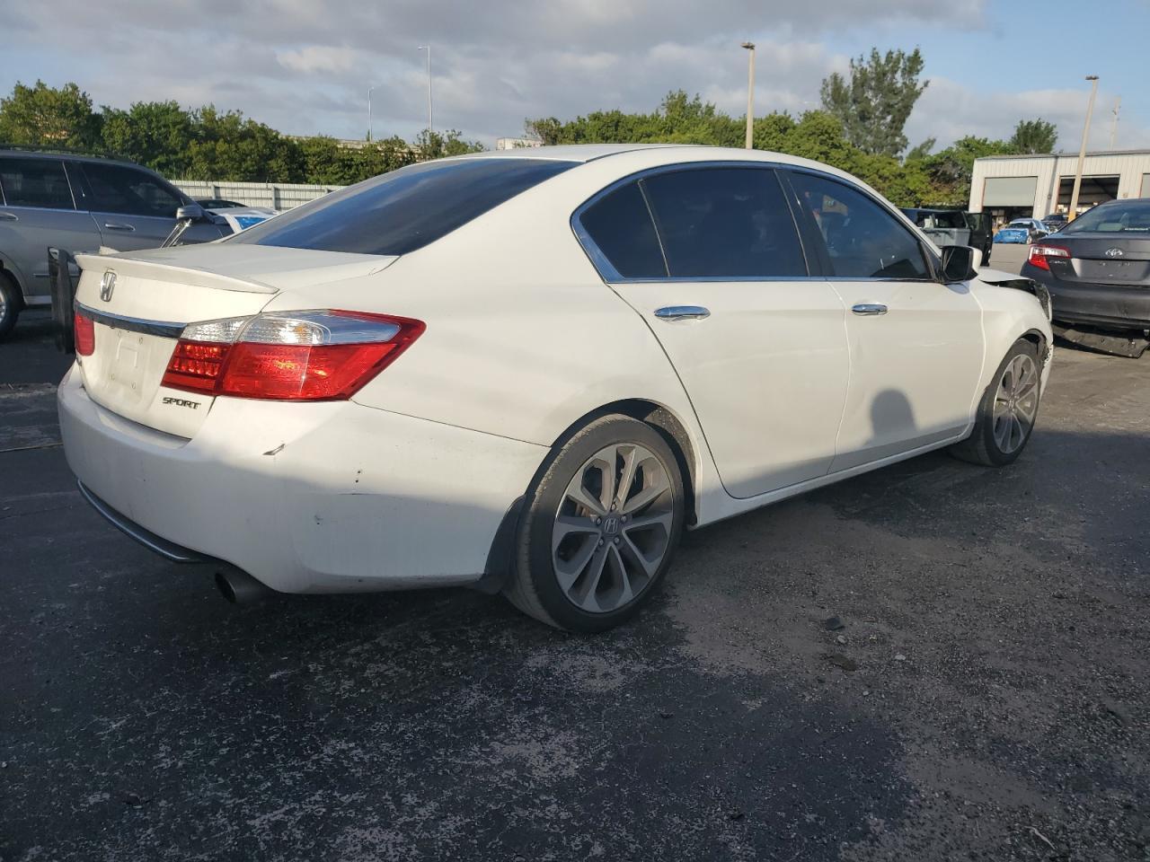 2015 Honda Accord Sport - Фото 3