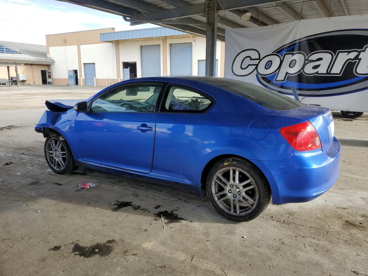 2006 Toyota Scion Tc - Image 2
