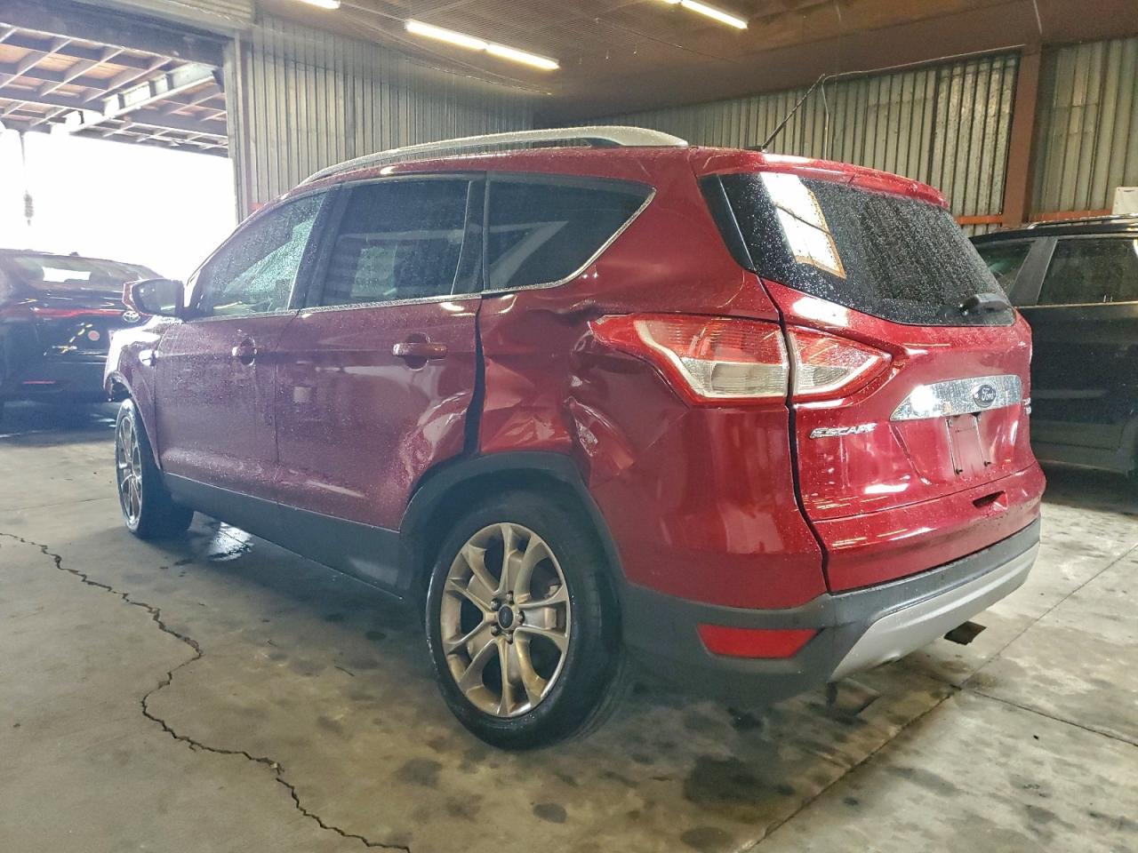 2016 Ford Escape Titanium - Фото 2