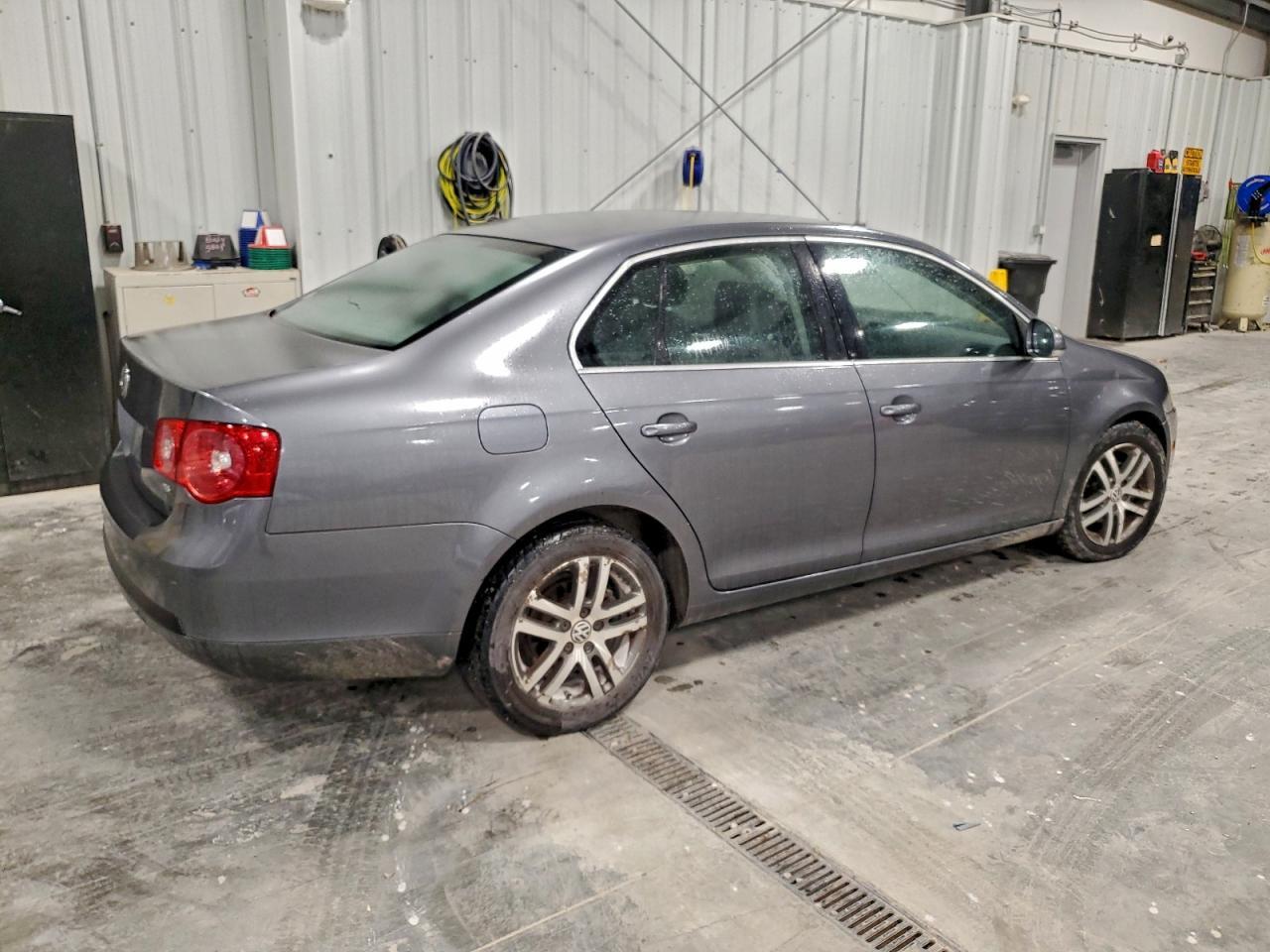 2006 Volkswagen Jetta 2.5 - Фото 3