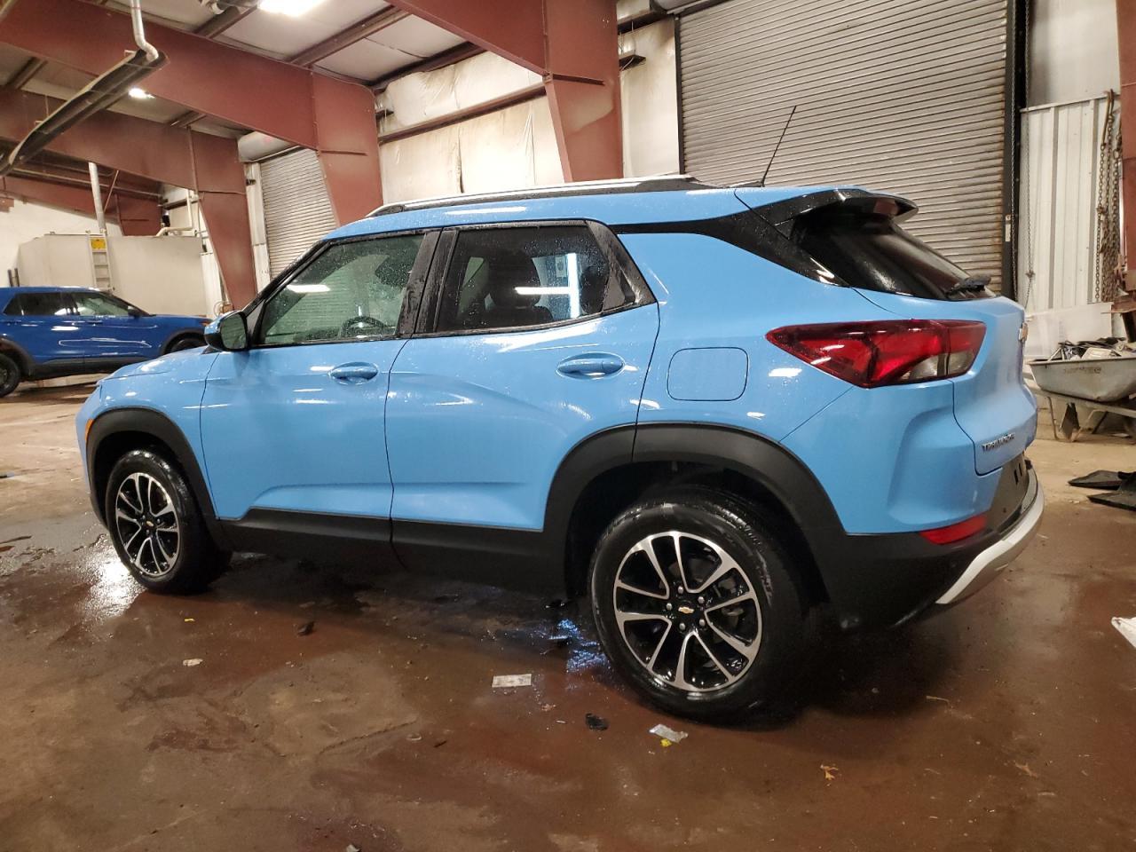 2024 Chevrolet Trailblazer Lt - Image 2