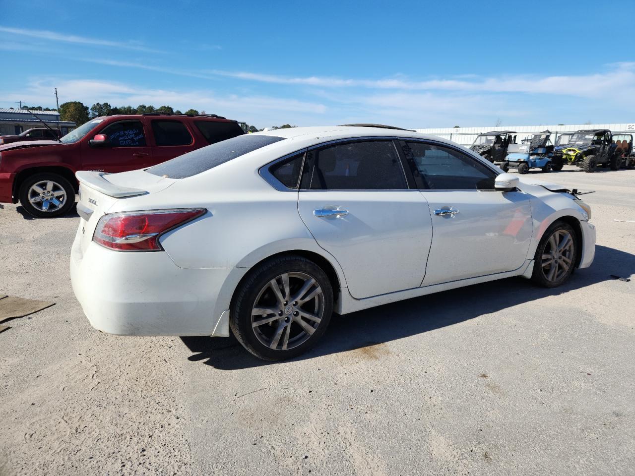 2014 Nissan Altima 3.5S - Image 3