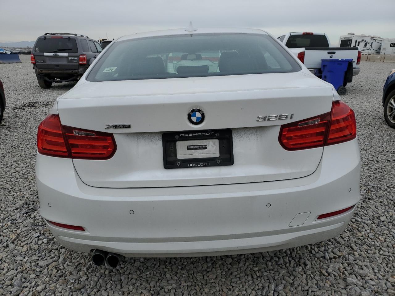2015 BMW 328 Xi - Image 6