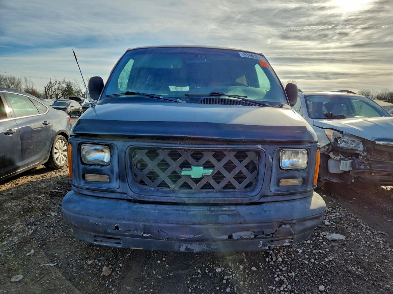 1999 Chevrolet Express G1500 - Фото 5