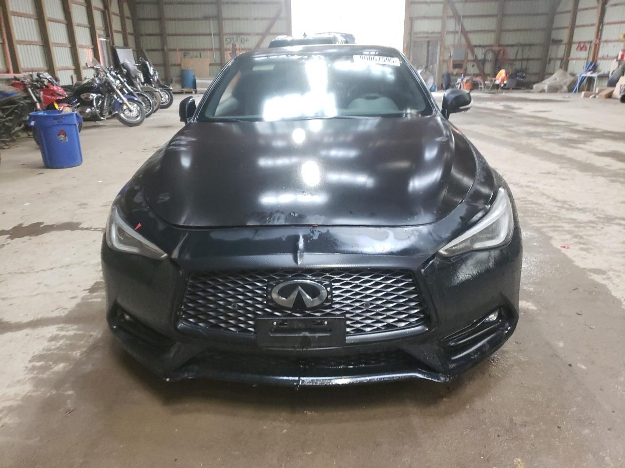 2017 Infiniti Q60 - Image 5