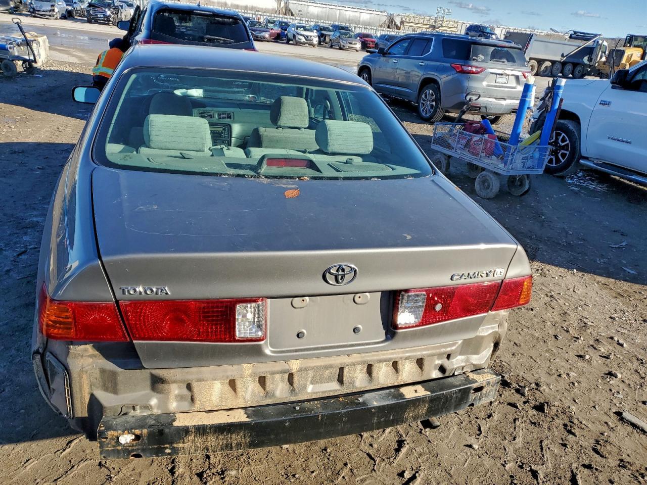 2001 Toyota Camry Ce - Image 6