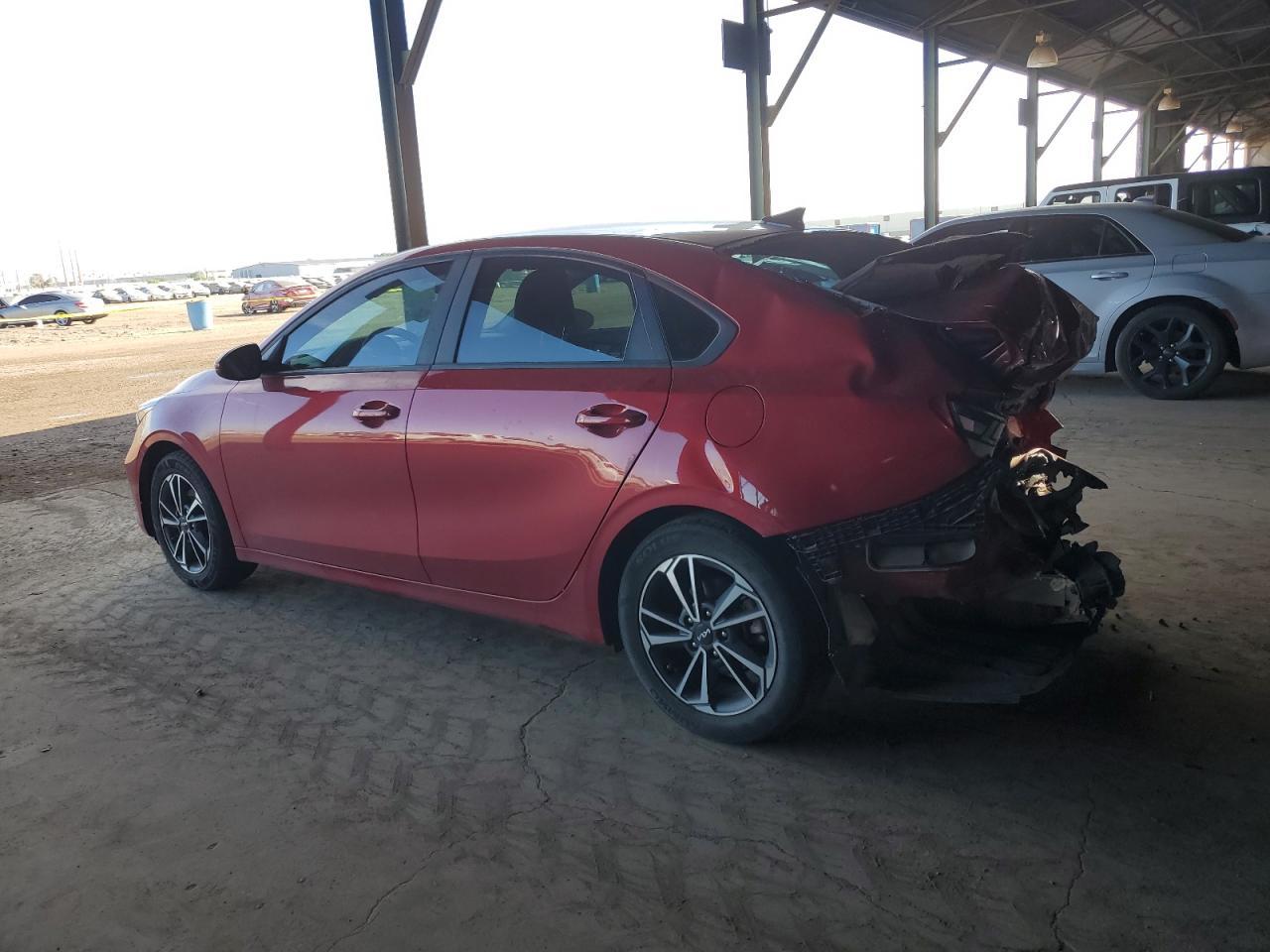 2022 Kia Forte Fe - Image 2