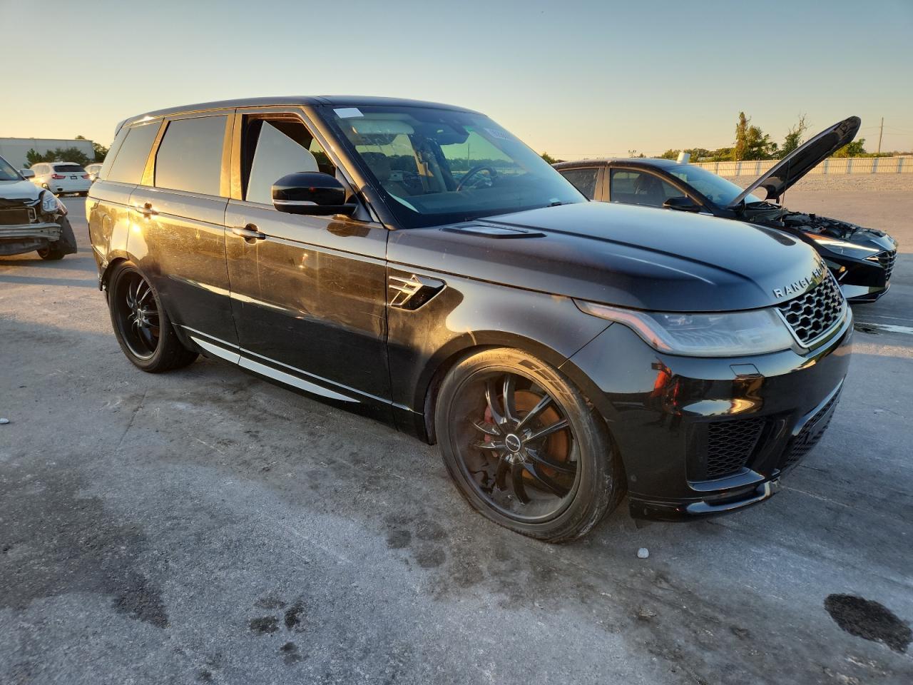 2018 Land Rover Range Rover Sport Hse - Image 4