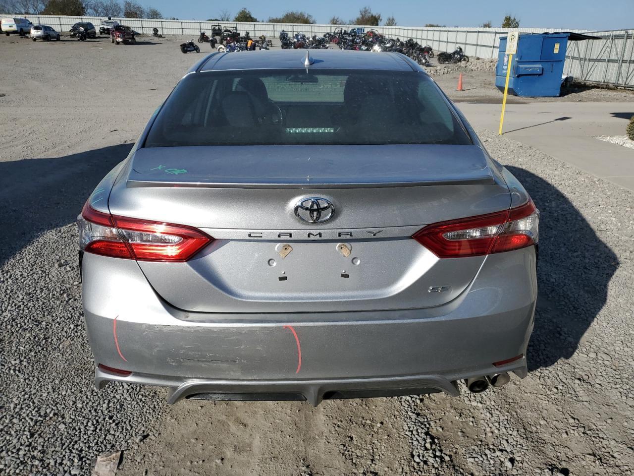 2019 Toyota Camry L - Image 6