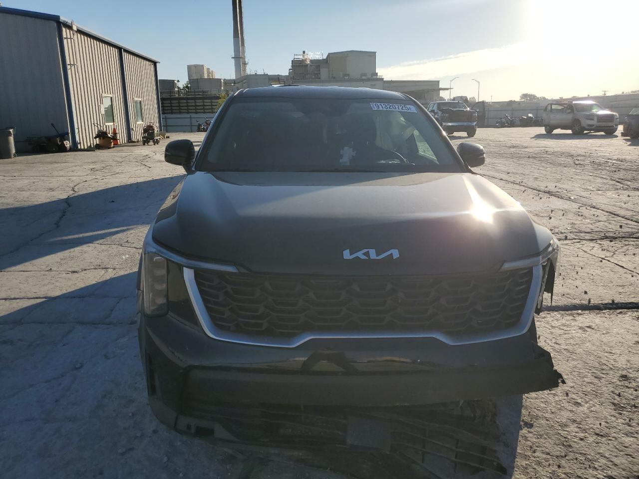 2025 Kia Sorento Lx - Image 5