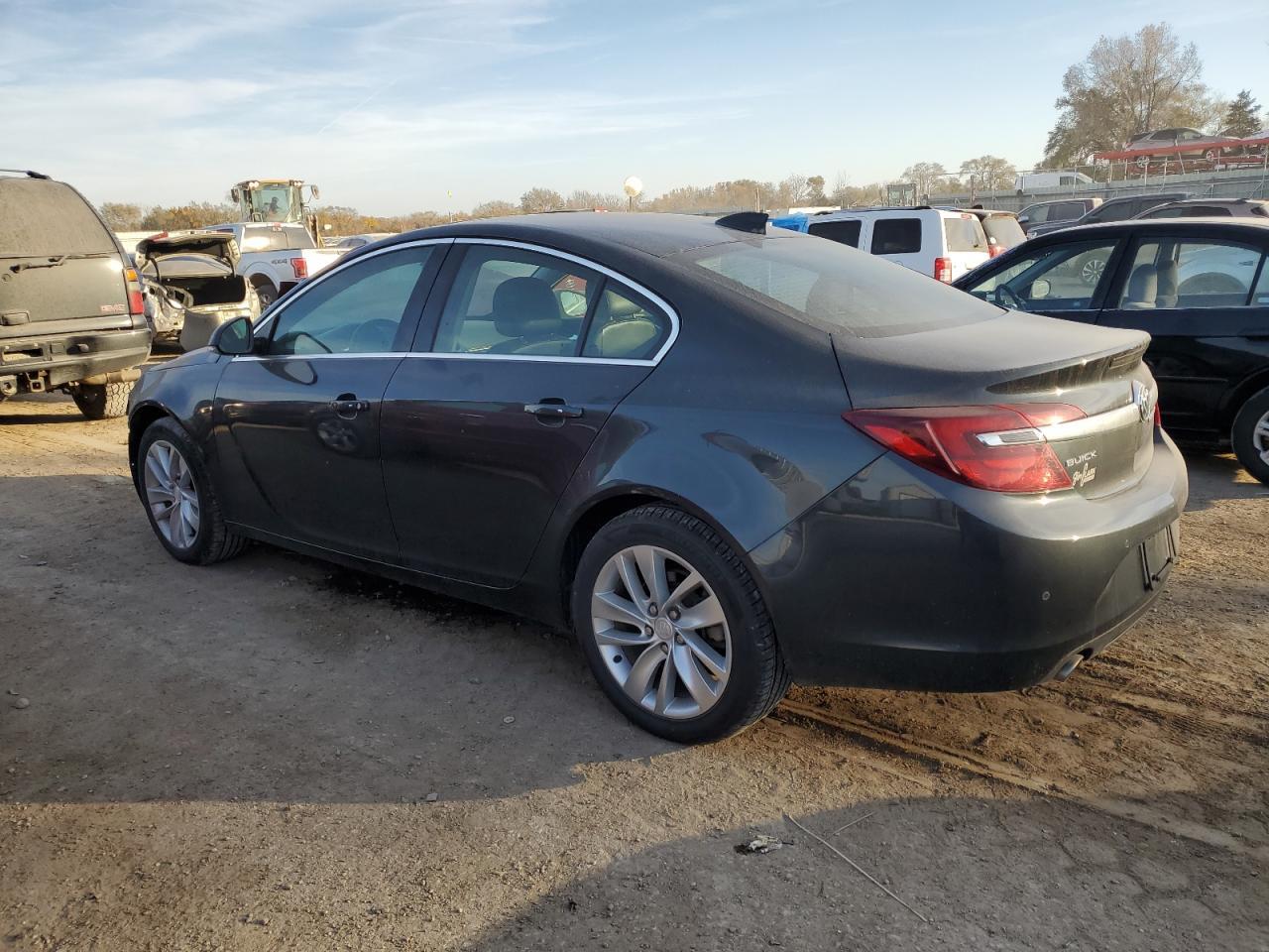 2015 Buick Regal Premium - Image 2