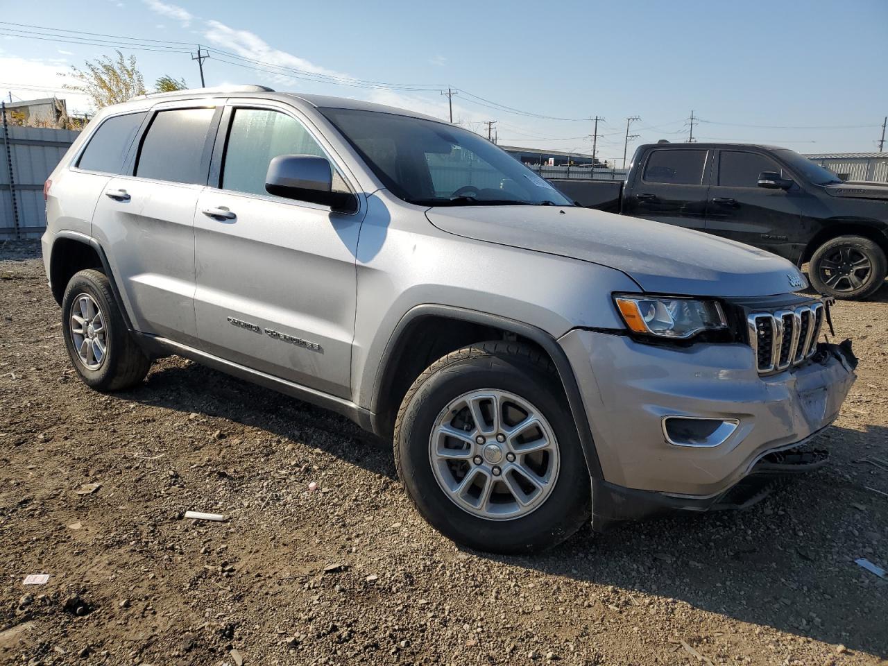 2020 Jeep Grand Cherokee Laredo - Фото 4