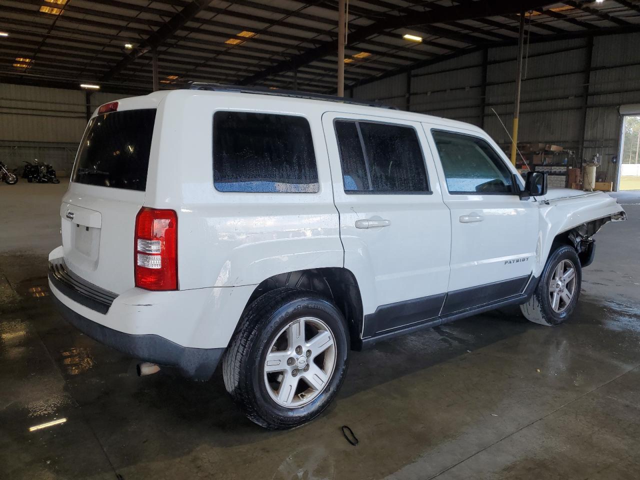 2016 Jeep Patriot Sport - Фото 3
