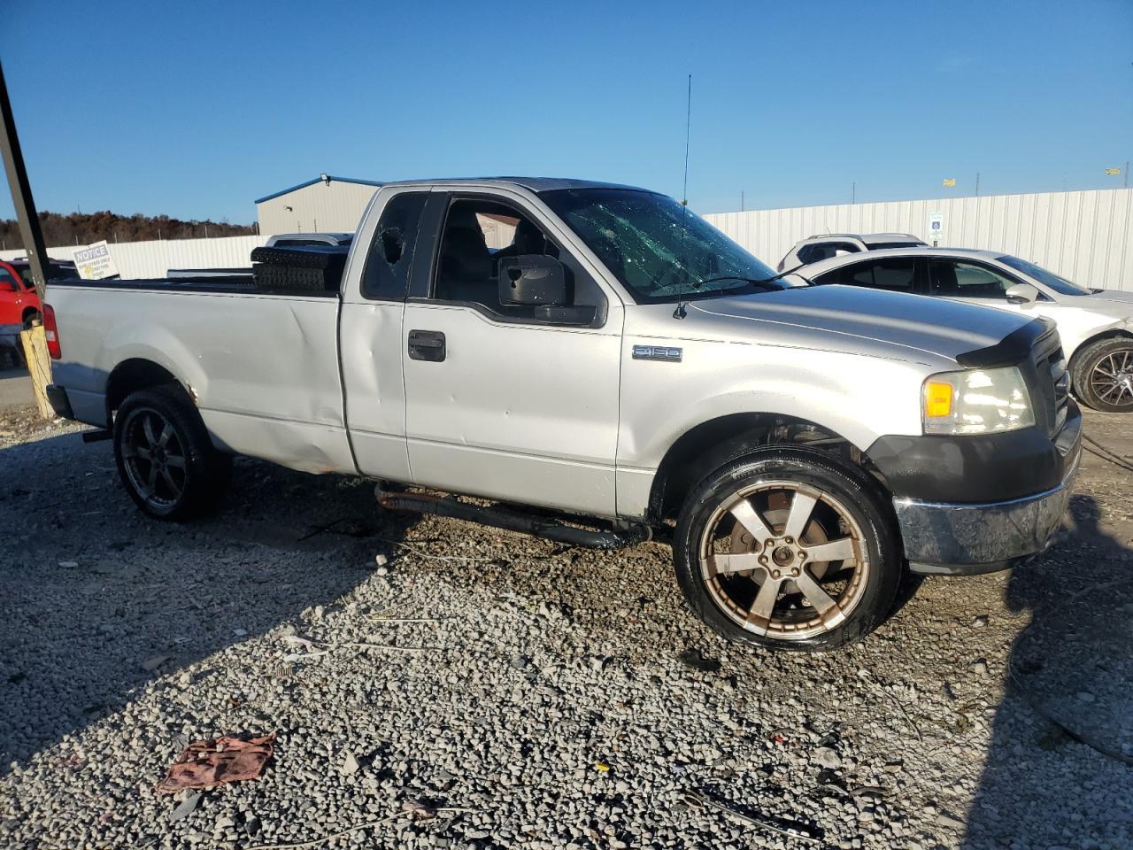 2006 Ford F150 - Image 4