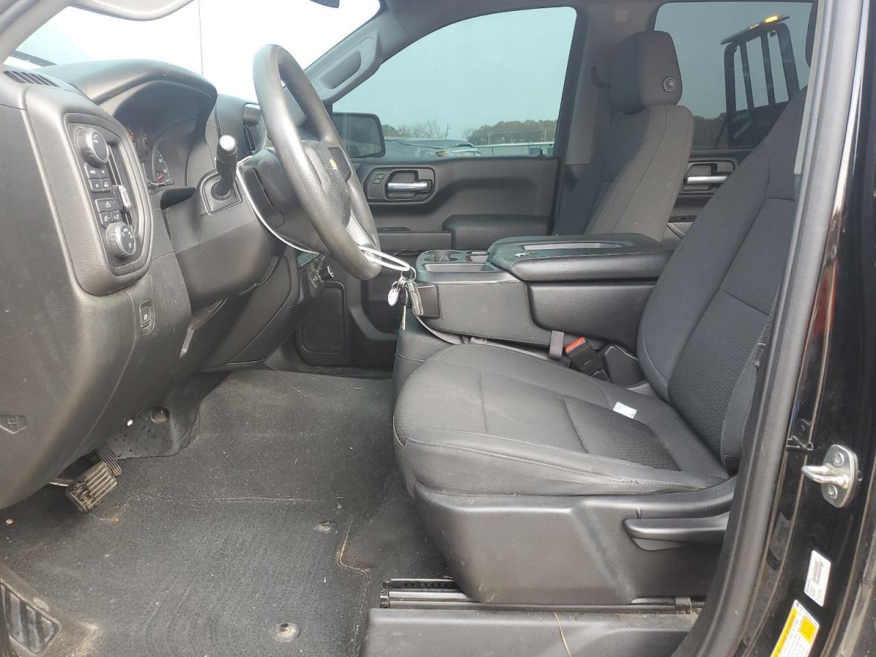 2021 Chevrolet Silverado K1500 Custom - Image 7