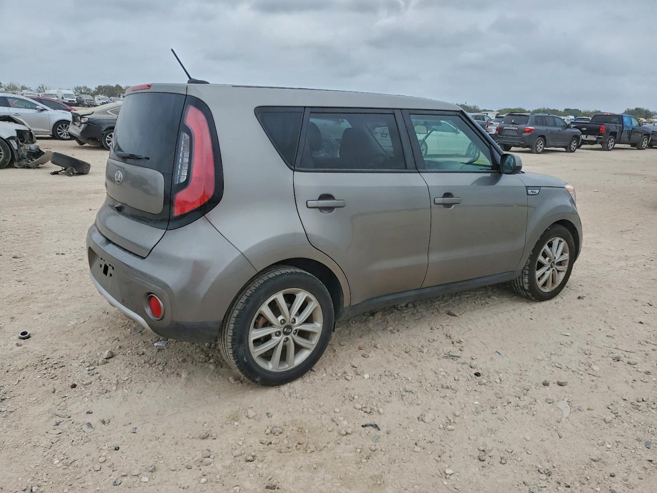 2018 Kia Soul + - Фото 3