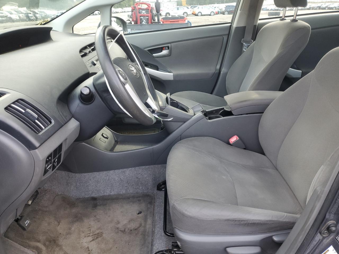 2010 Toyota Prius - Image 7