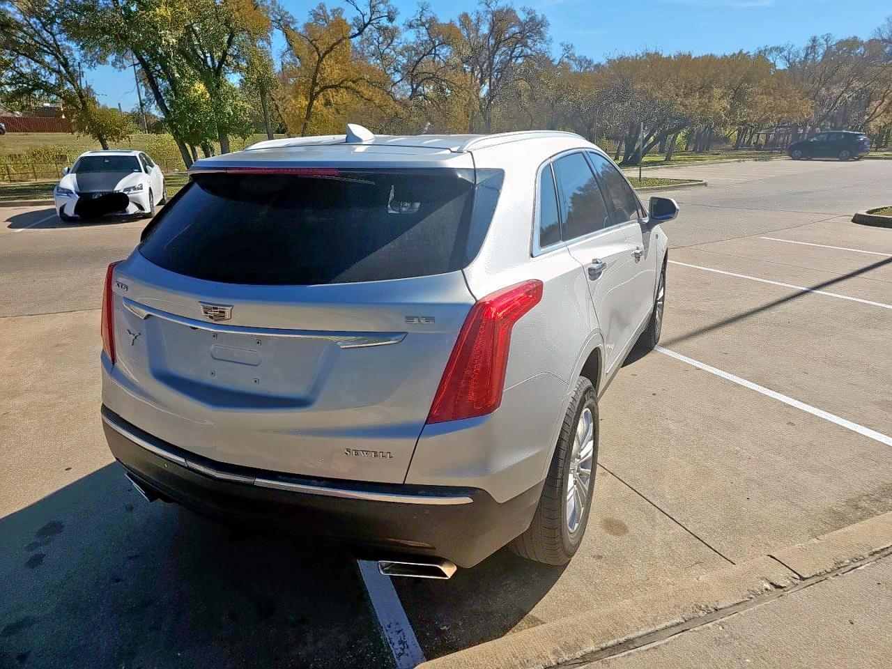 2019 Cadillac Xt5 - Image 4