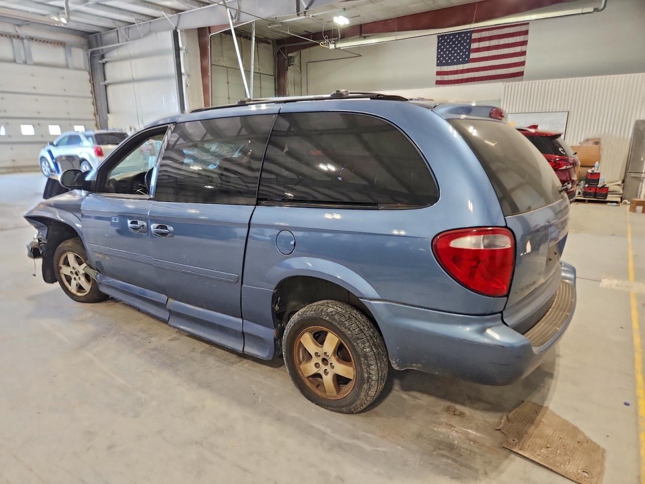 2007 Dodge Grand Caravan Sxt - Фото 2