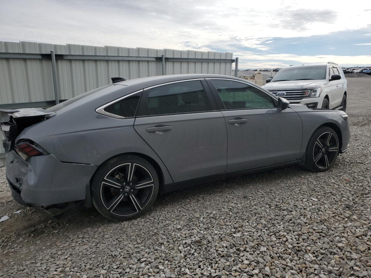 2024 Honda Accord Hybrid Sport - Image 3