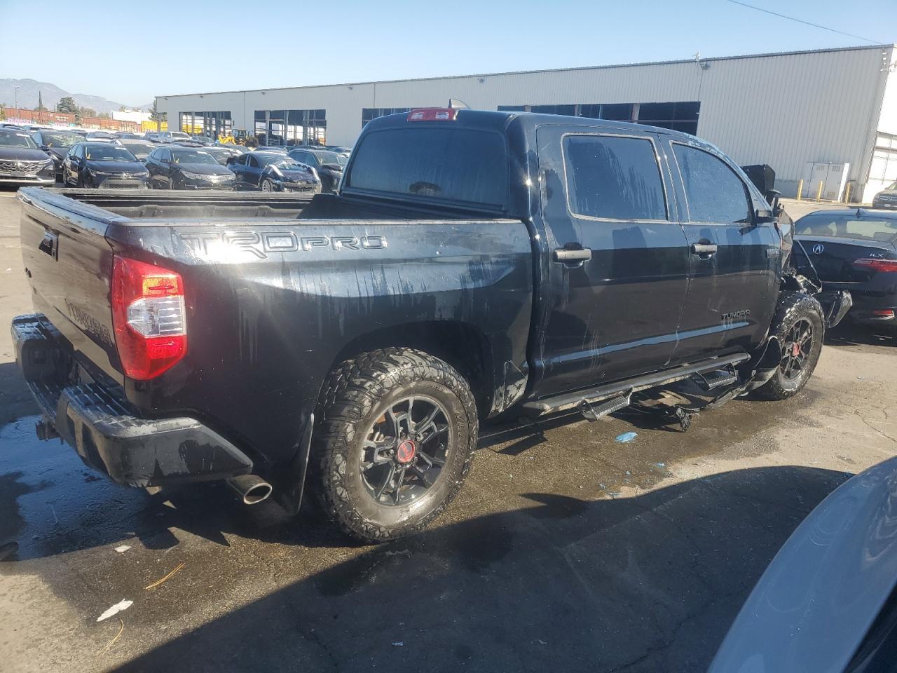 2021 Toyota Tundra Crewmax Sr5 - Фото 3