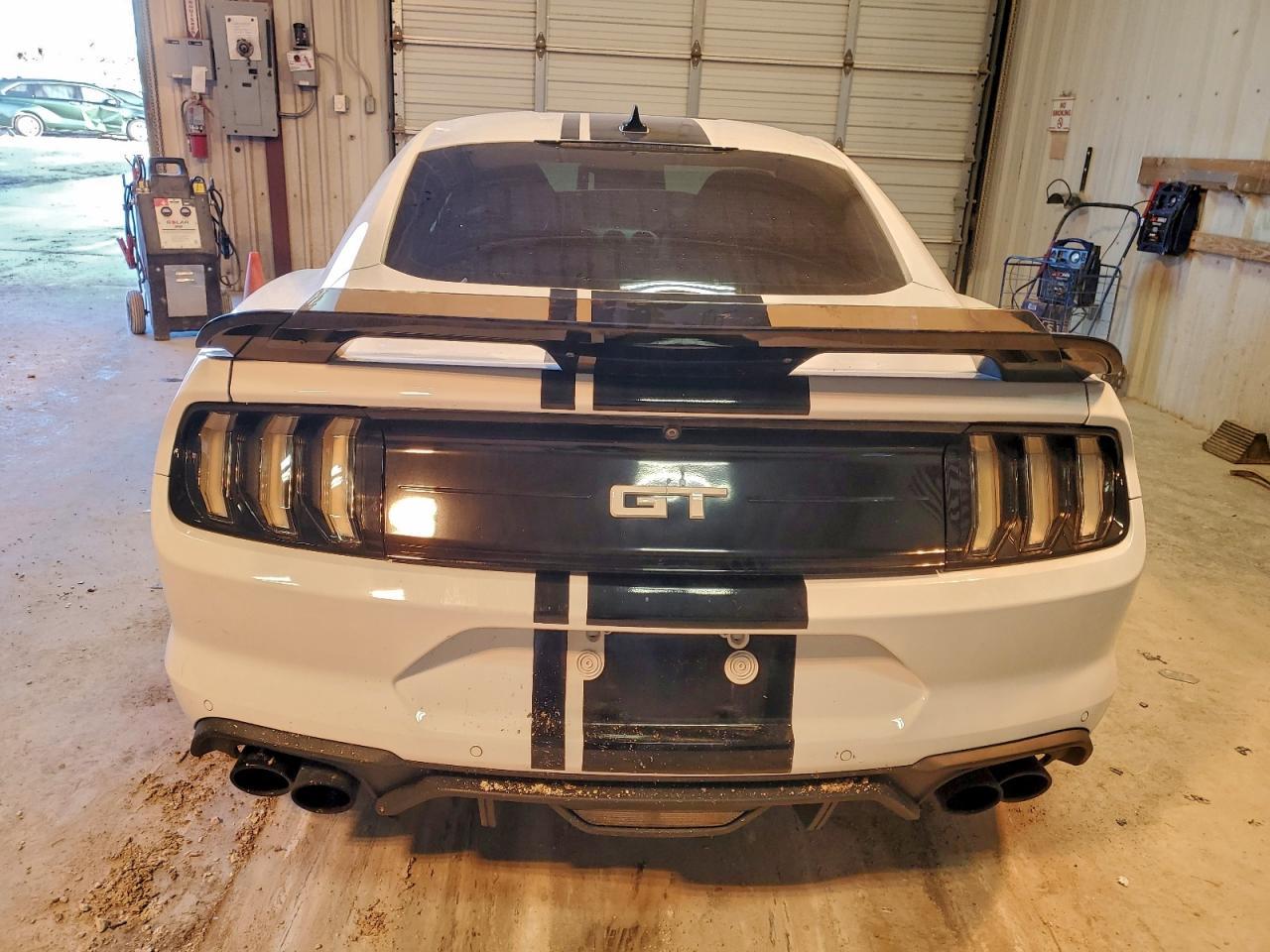 2021 Ford Mustang Gt - Фото 6