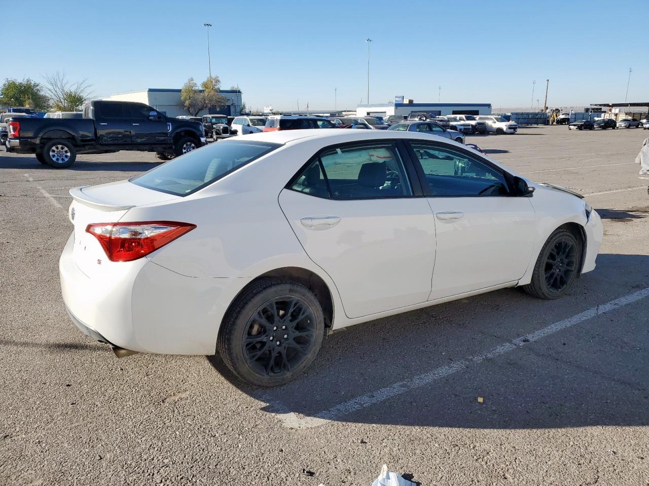 2016 Toyota Corolla L - Фото 3