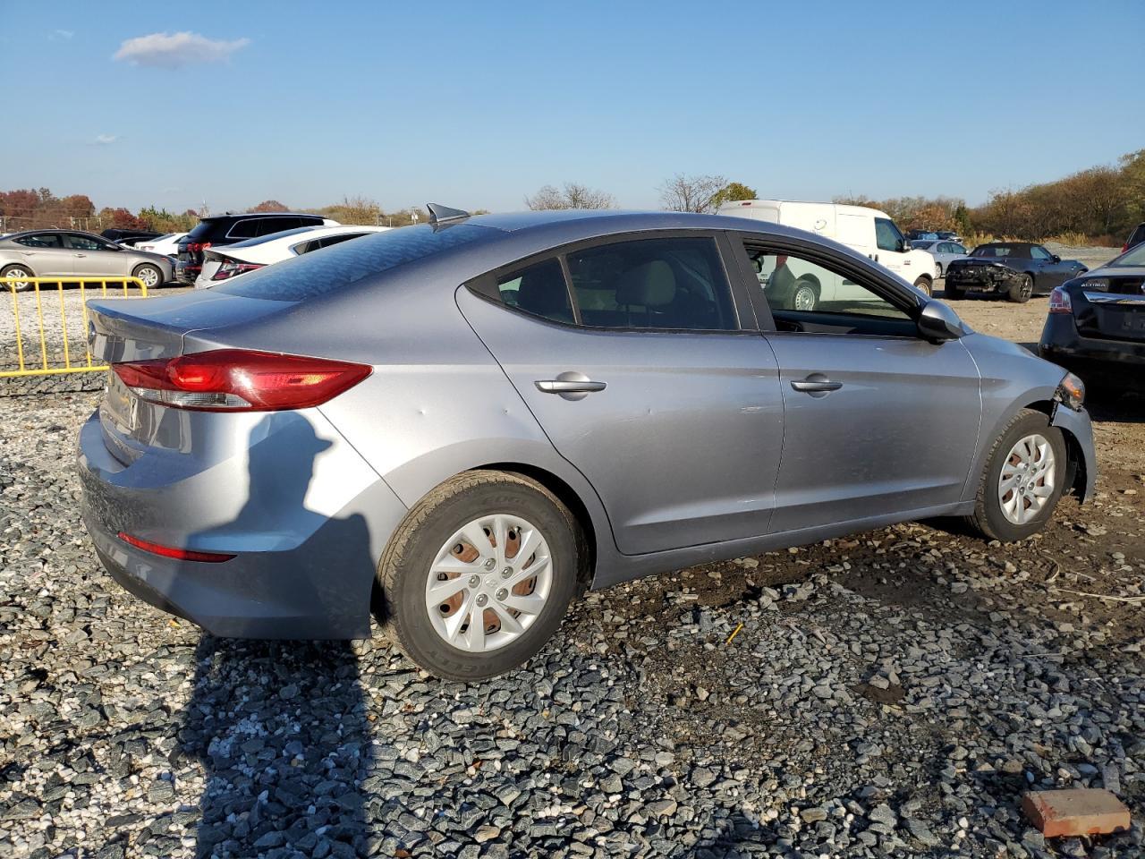 2017 Hyundai Elantra Se - Фото 3