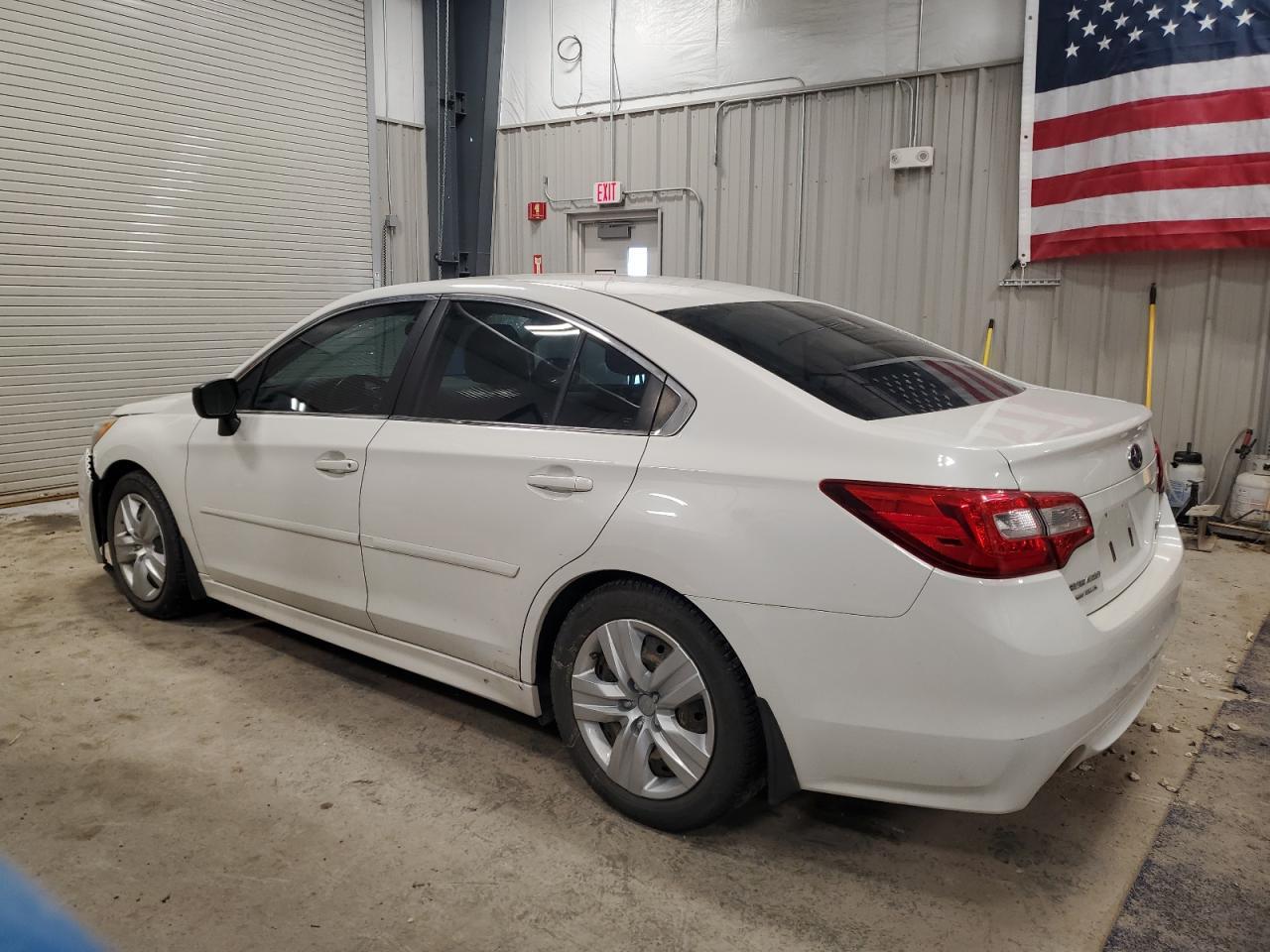 2015 Subaru Legacy 2.5I - Фото 2
