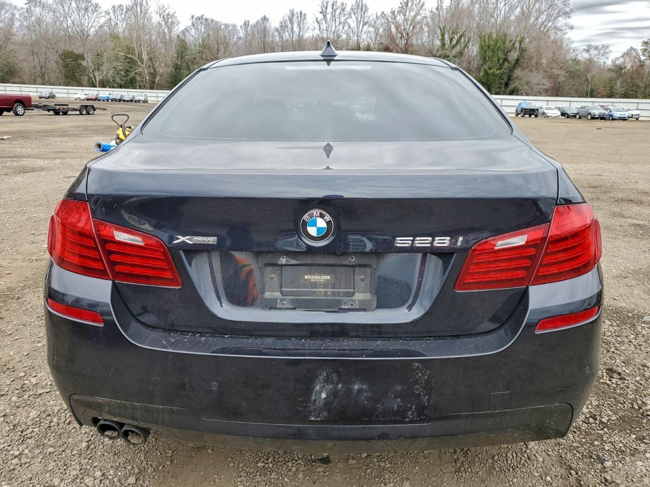2015 BMW 528 Xi - Фото 6