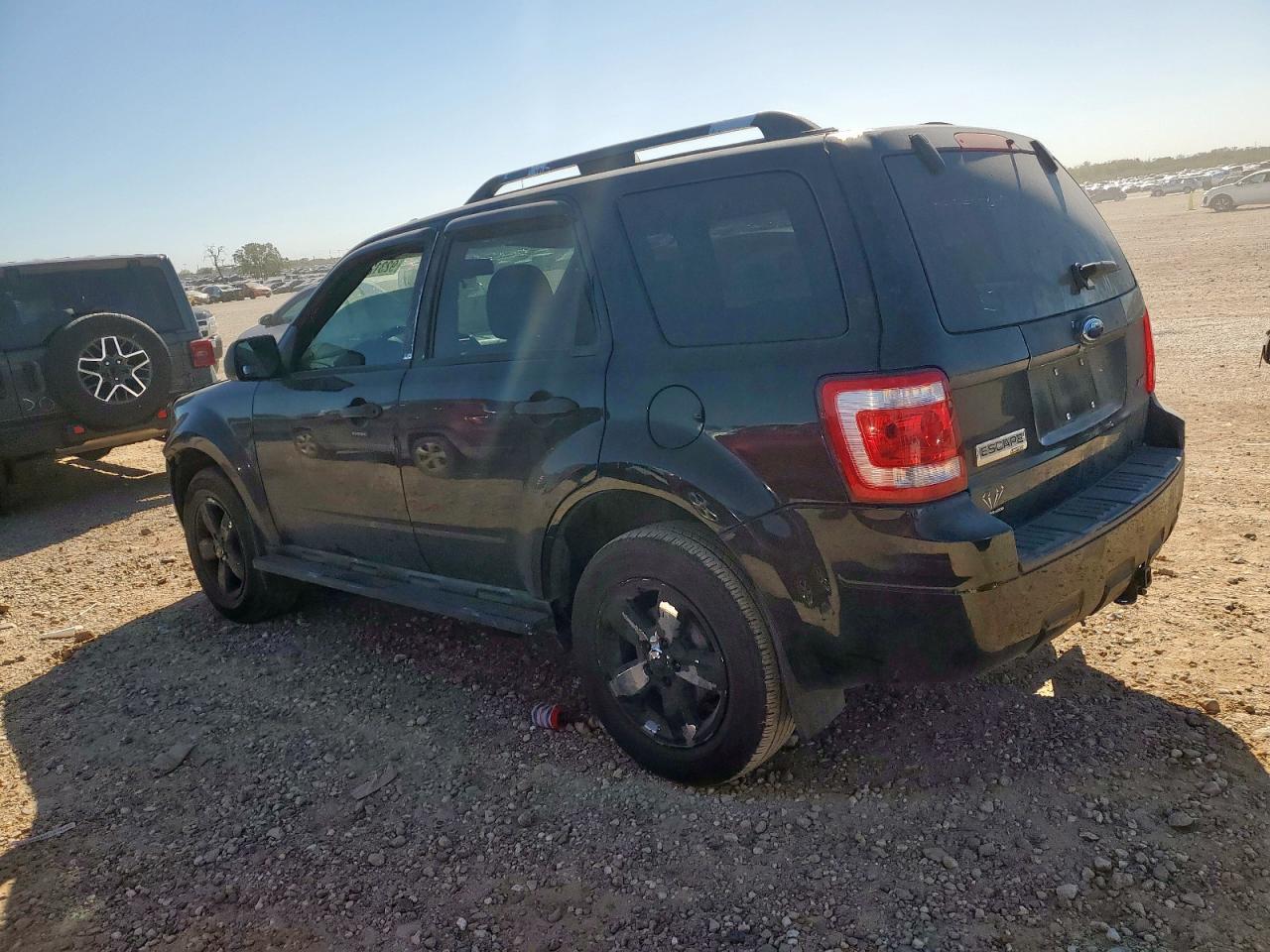 2009 Ford Escape Limited - Фото 2